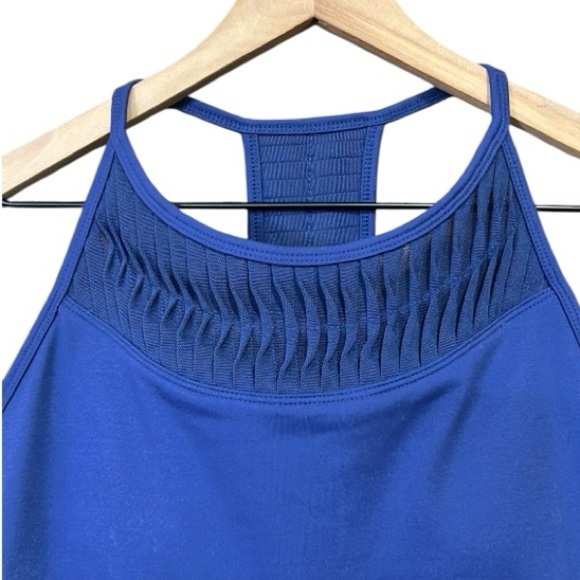 Soybu Paschi Tank Top Women's Medium Catalina Navy Racerback Built in Bra NWT - Picture 10 of 11